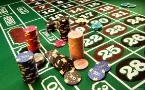 Зеркало Casino Wilder